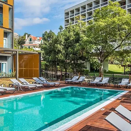 Pestana Casino Ξενοδοχείο με διαμερίσματα