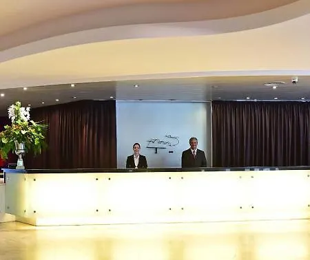 Ξενοδοχείο με διαμερίσματα Pestana Casino Φουνκάλ