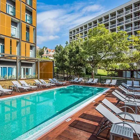 Pestana Casino Ξενοδοχείο με διαμερίσματα